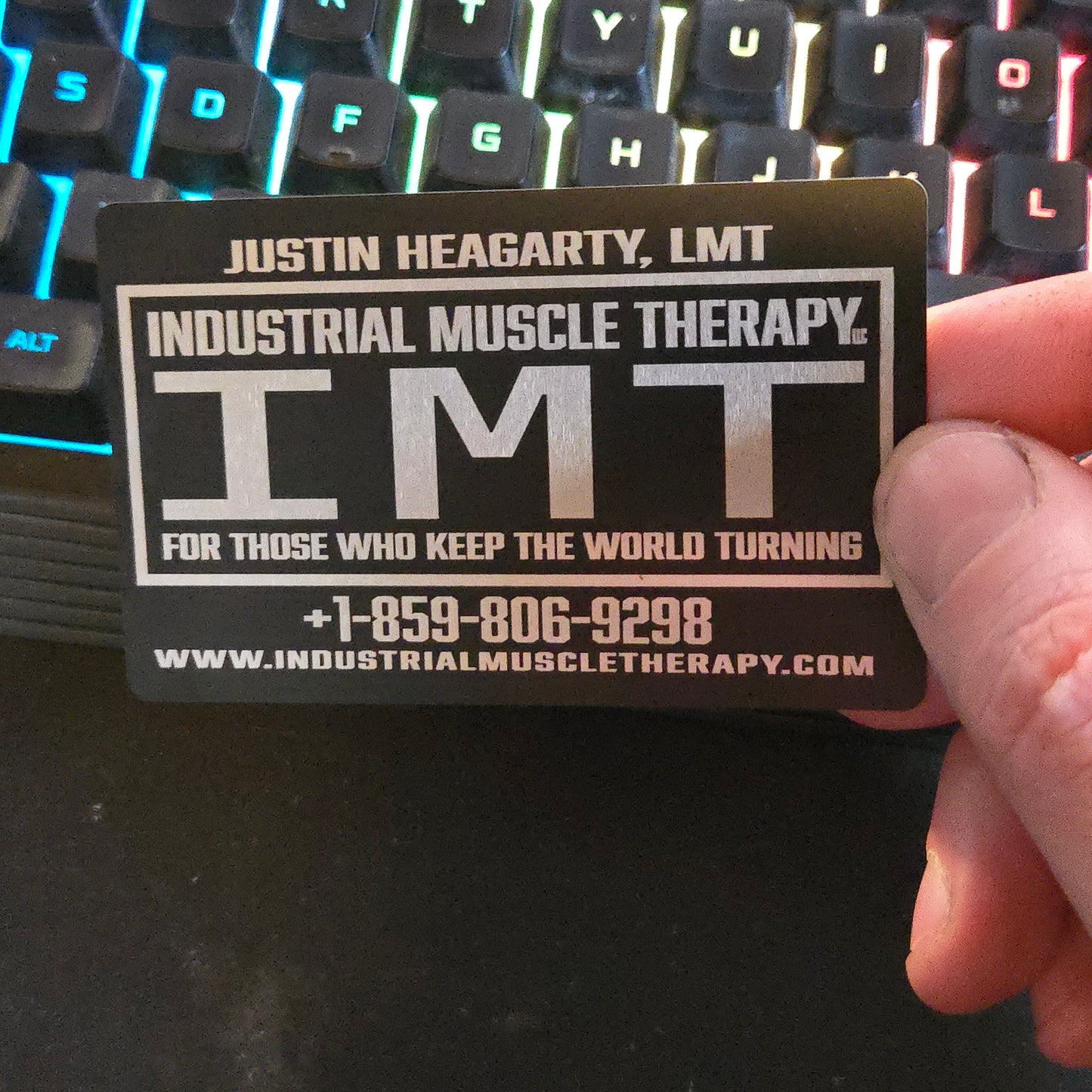 CUSTOM BUSINESS CARDS